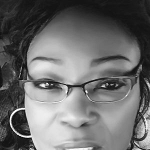 Meet your Posher, Jacqueline